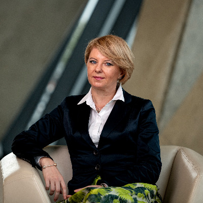 Irena Grofelnik, EMBA