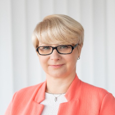 Dr. Jerneja Jug Jerše