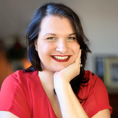 Sara Oblak Speicher, MBA