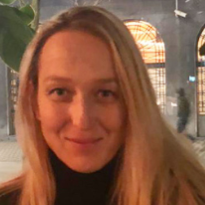 Mag. Romana Šuštar